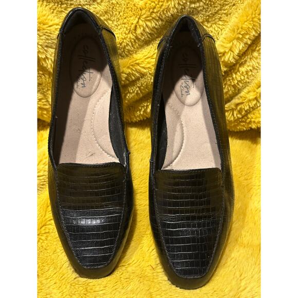 Clarks Juliet Lora loafers black leather crocodile-embossed finish Women’s 7.5 - Picture 1 of 9